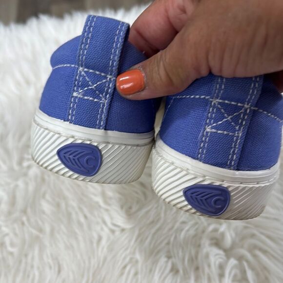 CARIUMA PANTONE Purple Sneaker Size 8 - Picture 11 of 12